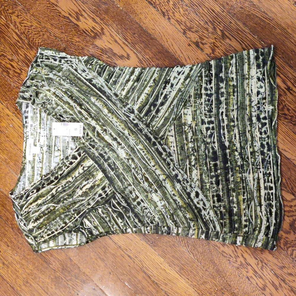 NWT Dressbarn Green Top Size S